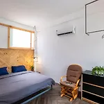 Aqua House