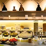 Innside By Melia Saigon Central