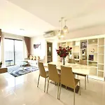 Biggest And Luxurious 3Brs Rivergate Residence