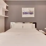 Nha Uyen Service Apartment Saigon Royal