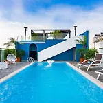 Jovia Hotel