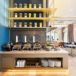 Jovia Hotel