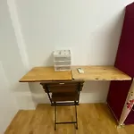 Private Room In The 4 District