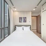 Panorama Suites Landmark 81