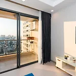 The Gold View Apartment