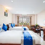 Khách Sạn Hồng Phát