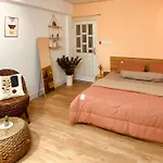 Lagom Studio 18 - Dep Va Yen Binh, Ke Ben Dinh Doc Lap, Nha Tho Duc Ba, Duong Nguyen Du, Phuong Ben Nghe, Quan 1