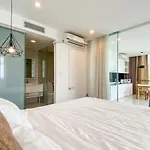 Zeus Living - The One Sai Gon 2 Bedroom