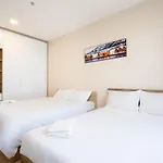 1St District/3Br Luxurious Apartment-The Soho
