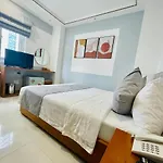 Ken Hotel