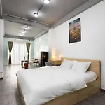 Maple Homestay - Center Of District 1