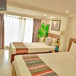 S79 Vivianne Hotel By Hostify