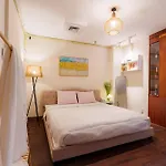 Pasteur Home 01