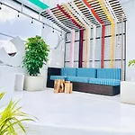 Spacious Penthouse Private Rooftop In D1 Hcmc