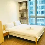 Can Ho Vinhome Central Park - Tj32 Apartment