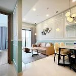 Yu Stay Apartment In Soho D1 Near Bui Vien Walking Street