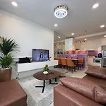 Icon 56 Building X 8Pax, Saigon, Nr District 1, Quan 4, Thanh Pho Ho Chi Minh, Vietnam
