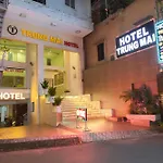 Oyo 1175 Trung Mai Hotel