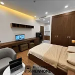 Newhome Luxury Apartment
