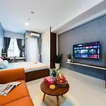 Destiny Apartment - The Center - District 1