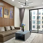 Skylar Apt 2Br Iris Ha Do Centrosa