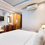 Lucky Star Hotel 266 De Tham