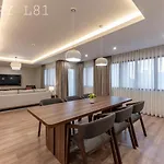 Angia Luxury Apartment Inside Landmark 81 Tower