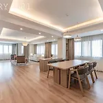 Angia Luxury Apartment Inside Landmark 81 Tower