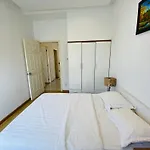 Pearl Service Apartment