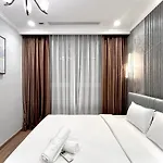 Vinhomes Luxury Residence At Binh Thanh - Luna Landmark Apartment
