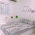 Happy Apartment