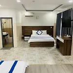 Hotel Tran Long