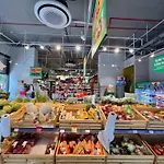 Triostay Vinh Hoi Apartment - Elegant Near City Highlights!