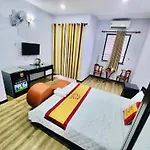 Khach San Sao Mai