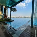 Landmark 81 Condotel Garden Bay
