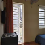D Home