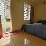 D Home