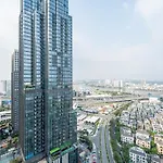 Luxury Apartment At Vinhomes Central Park