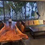 Hoa House