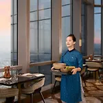 Vinpearl Landmark 81, Autograph Collection