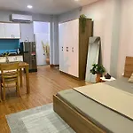 Peanuts Home - Spacious Double Room, Full Amenities