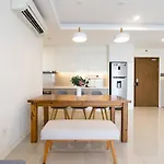 Fluke Saigon Apartment
