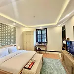 Nguyen Le Suite By Convinia