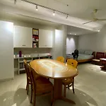 Om House