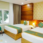 Silk Hotel