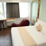 Hong Bao Thach Hotel