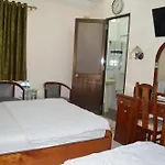 Vuon Tao Dan Hotel