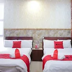 Reddoorz Plus Near Mien Tay Bus Station 2