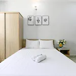 Estelle Boutique Apartment - Pink Cathedral