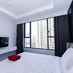 River Gate - Infinity Pool & Gym - Sai Gon